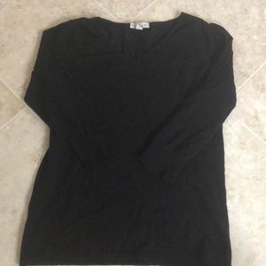 V-Neck half sleeve sweater